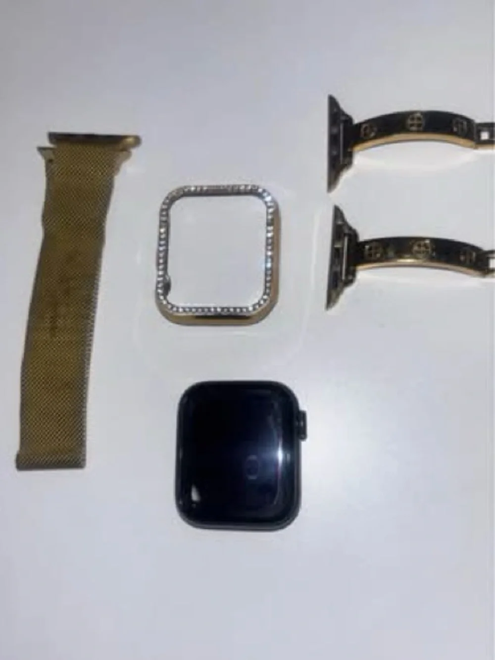 Apple Watch SE 40mm GPS + Metal Band